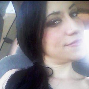 Meet your Posher, Nella